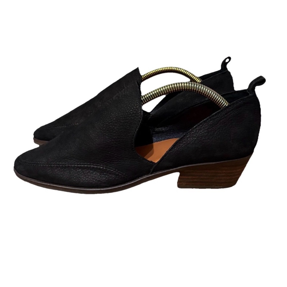 Lucky Brand Black Leather Slip On Mahzan Flat Womens Sz 7.5 - Picture 2 of 7
